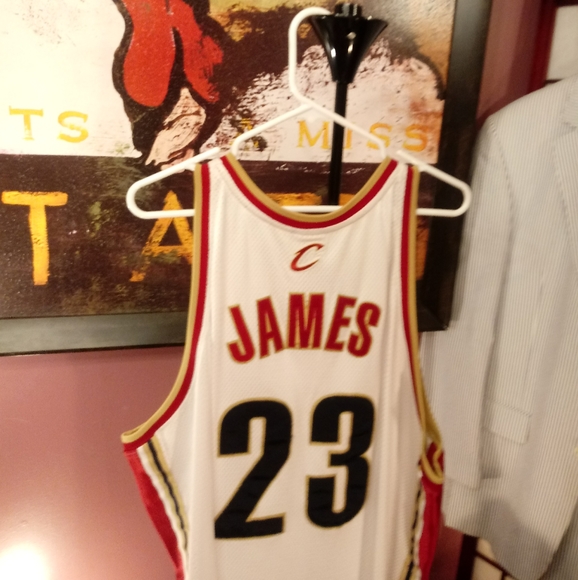 LEBRON JAMES REEBOK Cleveland Cavaliers Jersey